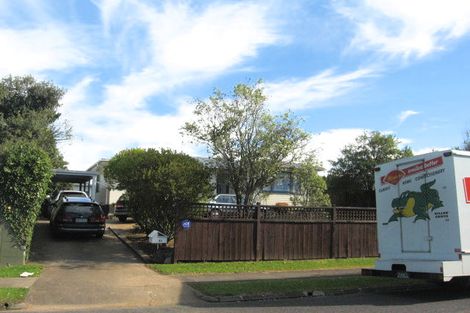 Photo of property in 62 Megan Avenue, Pakuranga Heights, Auckland, 2010