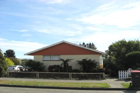Photo of property in 17 Dampier Street, Oceanview, Timaru, 7910