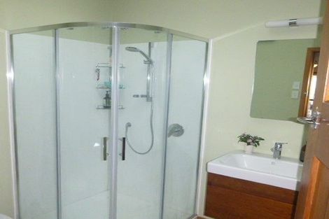 Photo of property in 14a Tirangi Road, Rongotai, Wellington, 6022