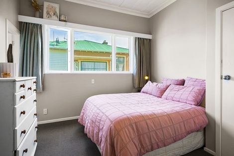 Photo of property in 2 Hawea Street, Ravensbourne, Dunedin, 9022