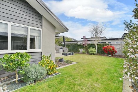 Photo of property in 25a Epsom Drive, Rangiora, 7400