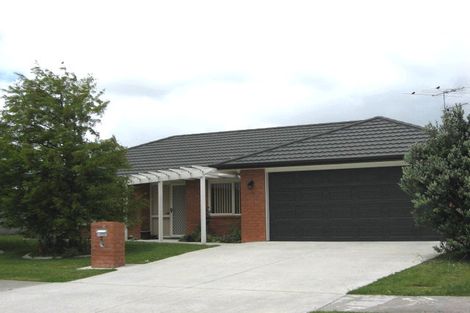 Photo of property in 4 Morewa Place, Takanini, 2112