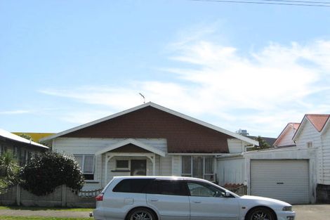 Photo of property in 61 Lemon Street, New Plymouth, 4310