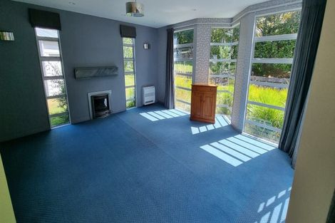Photo of property in 87a Joseph Banks Drive, Whitby, Porirua, 5024
