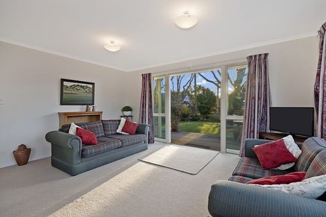 Photo of property in 22 Darley Street, Somerfield, Christchurch, 8024