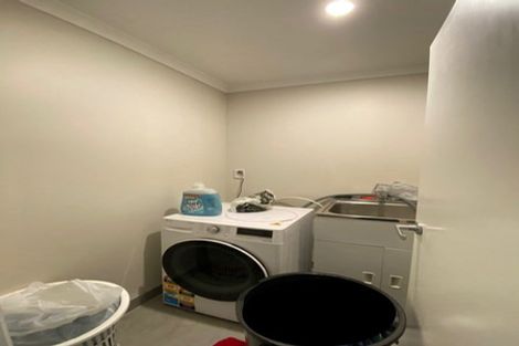 Photo of property in 21 Joseph Street, Flat Bush, Auckland, 2019
