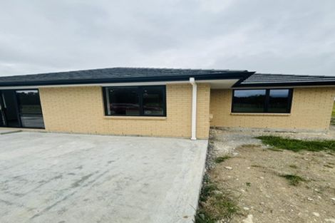 Photo of property in 909 State Highway 2, Opaki, Masterton, 5881