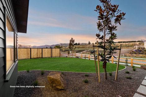 Photo of property in 6 Lake Mckay Drive, Luggate, 9382