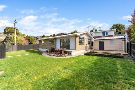 Photo of property in 2 Kaira Street, Sawyers Bay, Port Chalmers, 9023