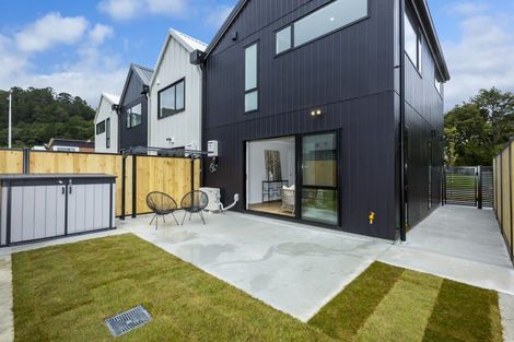 Photo of property in 34 Dahl Drive, Wallaceville, Upper Hutt, 5018