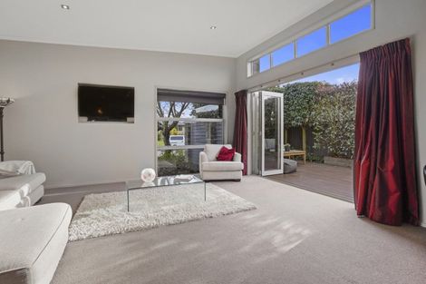 Photo of property in 50 Oakwood Drive, Rangiora, 7400