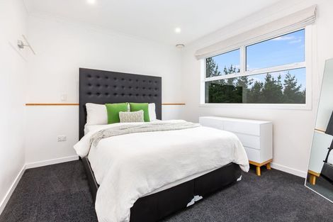 Photo of property in 32 Pacific View, Whitby, Porirua, 5024