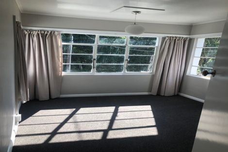 Photo of property in 13b Kim Street, Khandallah, Wellington, 6035