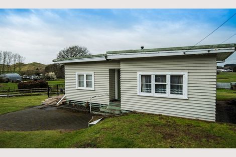 Photo of property in 15 Hukaroa Road, Raetihi, 4632