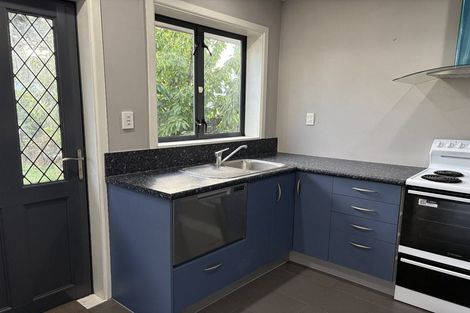 Photo of property in 20 Greenhurst Street, Sockburn, Christchurch, 8042