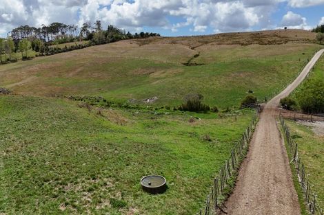 Photo of property in 123 Whakapirau Road, Wellsford, 0973