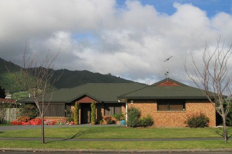 Photo of property in 27 Awanui Drive, Waikanae, 5036