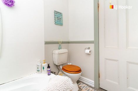 Photo of property in 30 Bay View Road, South Dunedin, Dunedin, 9012