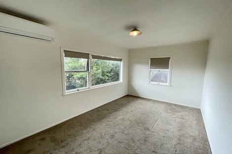 Photo of property in 2/17 Spencer Terrace, Hauraki, Auckland, 0622