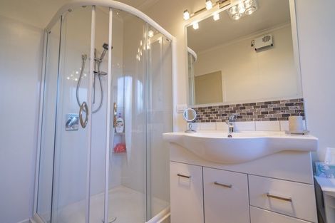 Photo of property in 12 Asher Avenue, Te Anau, 9600