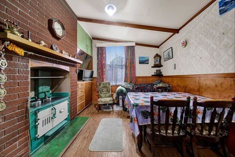 Photo of property in 71 London Street, Eltham, 4322