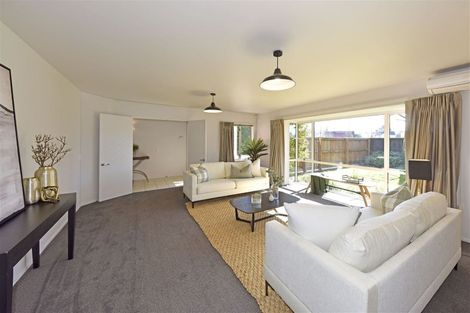 Photo of property in 1/3 Creyke Road, Ilam, Christchurch, 8041