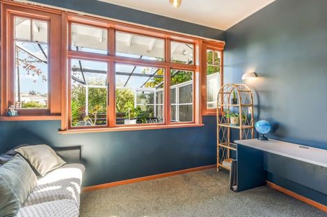 Photo of property in 19 Tipahi Street, Nelson South, Nelson, 7010