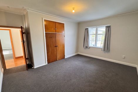 Photo of property in 26 Monorgan Road, Strathmore Park, Wellington, 6022