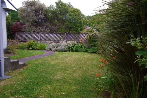 Photo of property in 2/110 Rattray Street, Riccarton, Christchurch, 8041