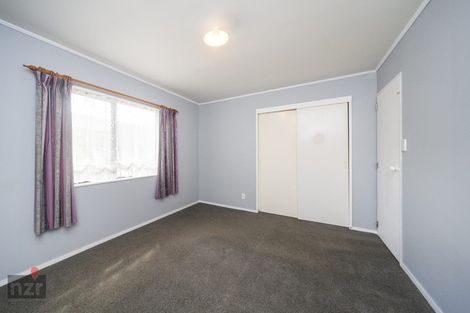 Photo of property in 146 Hillcrest Drive, Kelvin Grove, Palmerston North, 4414