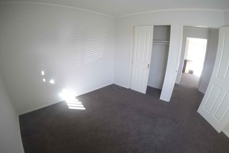 Photo of property in 102 Westerham Drive, Dannemora, Auckland, 2016