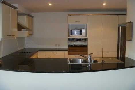 Photo of property in 11/80 Salamanca Road, Kelburn, Wellington, 6012