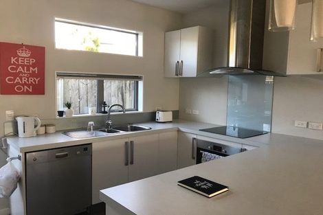 Photo of property in 16b Argentine Avenue, Miramar, Wellington, 6022