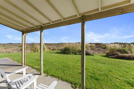 Photo of property in 80 Reay Mackay Grove, Waikawa Beach, Levin, 5573