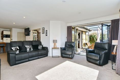 Photo of property in 29 Glastonbury Drive, Burwood, Christchurch, 8083