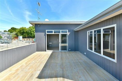 Photo of property in 37 Gledstane Road, Stanmore Bay, Whangaparaoa, 0932