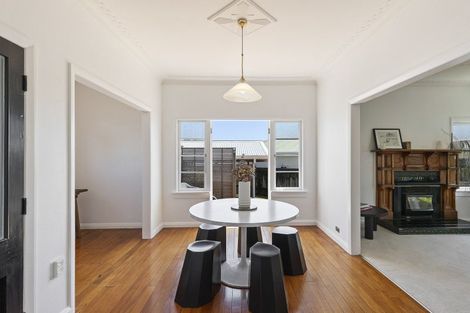 Photo of property in 40 Tukapa Street, Westown, New Plymouth, 4310