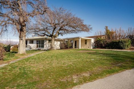 Photo of property in 56 Molyneux Avenue, Cromwell, 9310