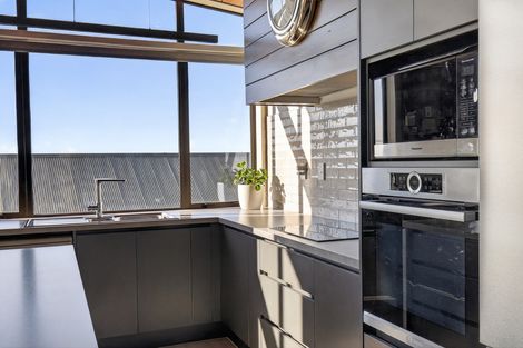 Photo of property in 33 Kamaka Crescent, Bridge Hill, Alexandra, 9320