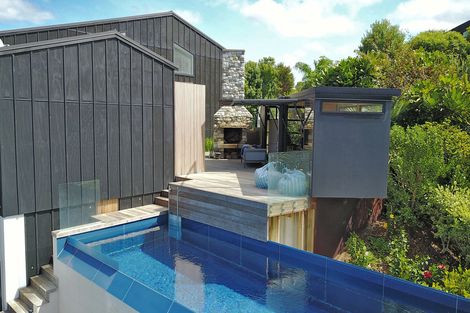 Photo of property in 15c Wonderview Road, Leigh, 0985