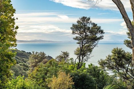 Photo of property in 1052 Cove Road, Langs Beach, Waipu, 0582