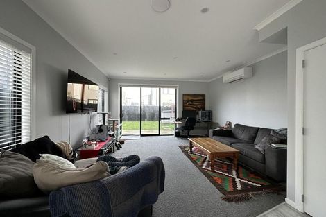 Photo of property in 4 La Mer Lane, Wallaceville, Upper Hutt, 5018