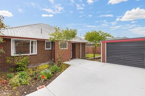 Photo of property in 2/21 Wharenui Road, Upper Riccarton, Christchurch, 8041