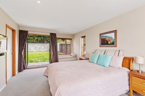 Photo of property in 17 Westview Place, Huntsbury, Christchurch, 8022