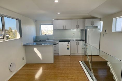 Photo of property in 676a East Coast Road, Pinehill, Auckland, 0630