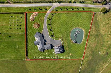 Photo of property in 80 Ewen Place, Karaka, Papakura, 2580