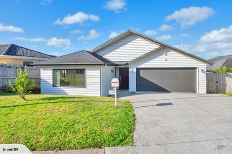 Photo of property in 16 Cityview Place, Massey, Auckland, 0614