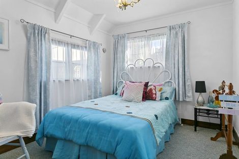 Photo of property in 61 Chesham Avenue, Waipahihi, Taupo, 3330