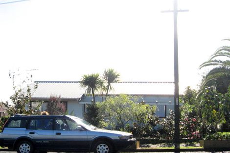 Photo of property in 24 Grande Vue Road, Hillpark, Auckland, 2102