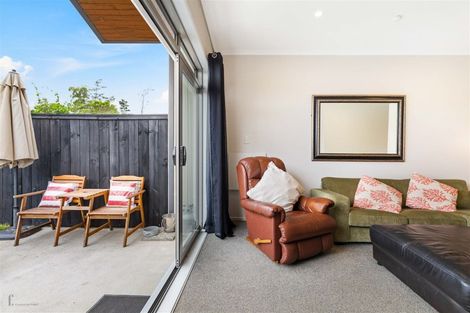 Photo of property in 20 Teal Way, Hobsonville, Auckland, 0616